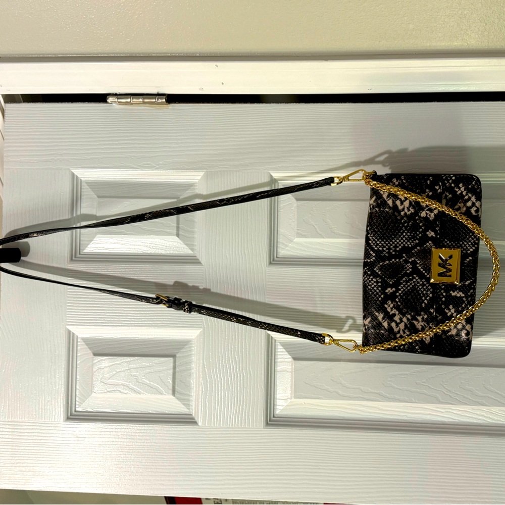 Michael Kors Crossbody bag